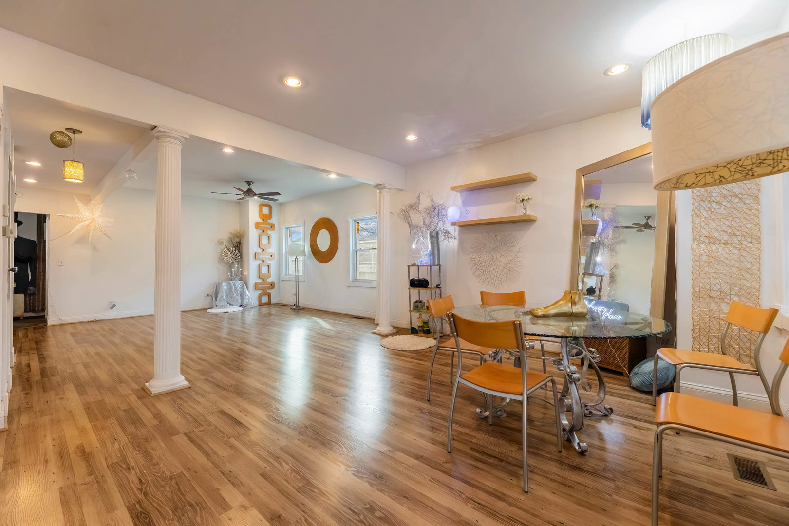 7601 S Bennett Avenue