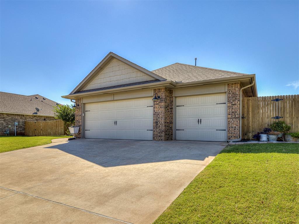 9924 NW 143rd Street