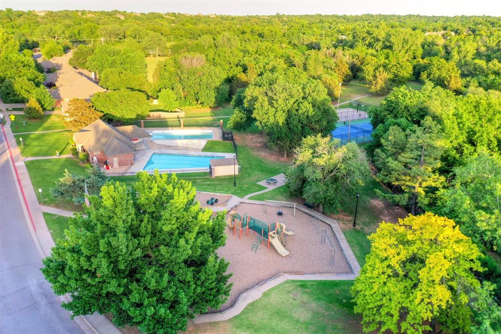 804 Stonehenge Court