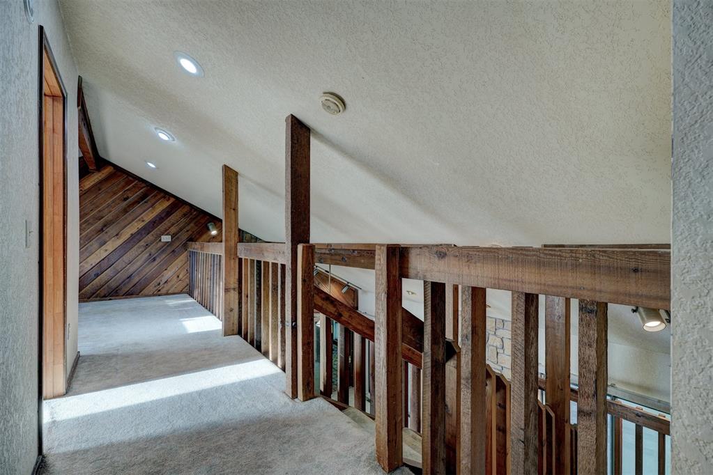 804 Stonehenge Court