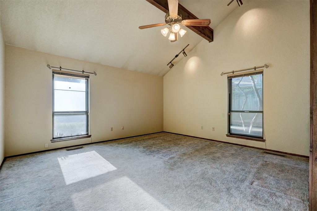 804 Stonehenge Court