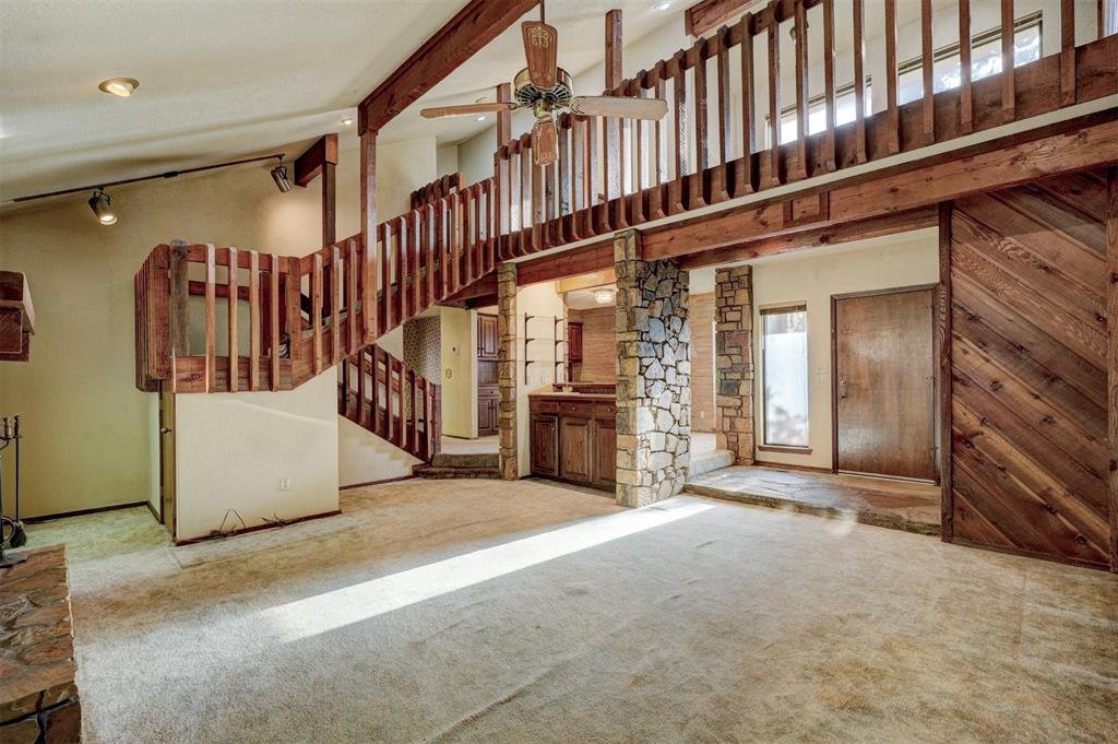 804 Stonehenge Court