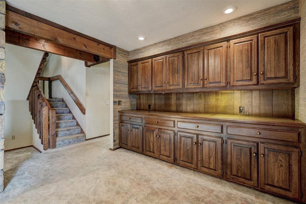 804 Stonehenge Court