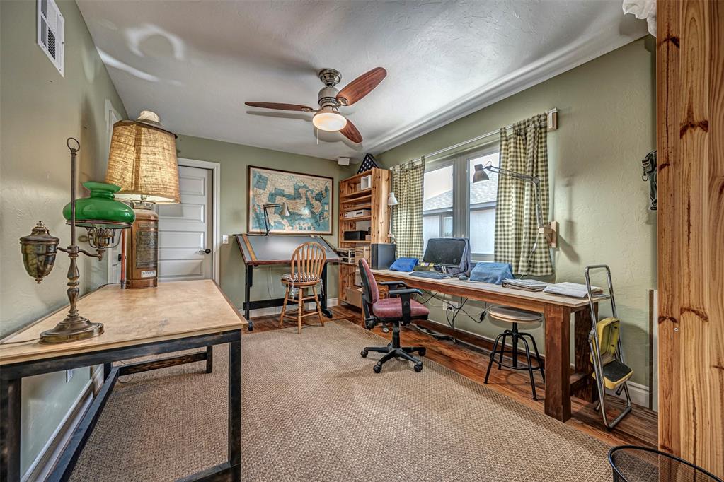 10304 Sunset Lane