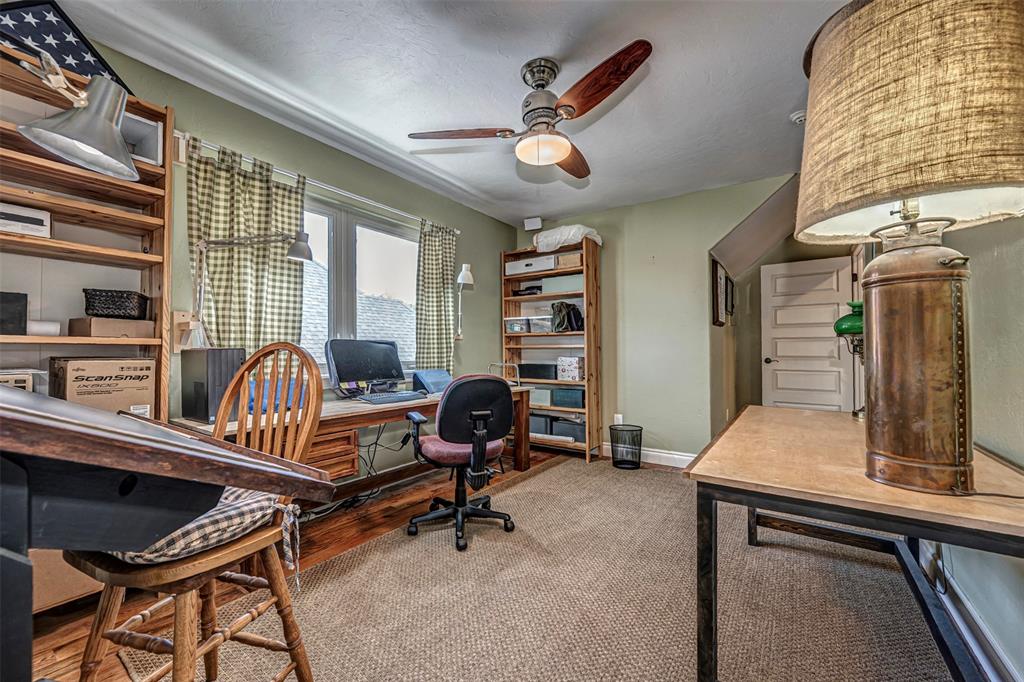 10304 Sunset Lane