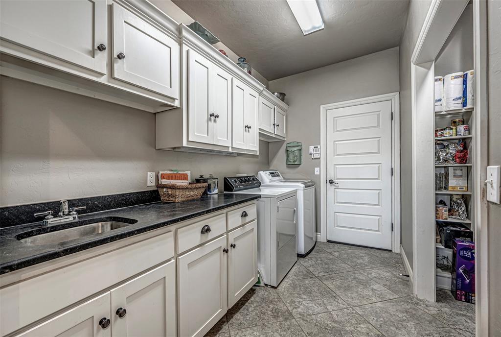 10304 Sunset Lane