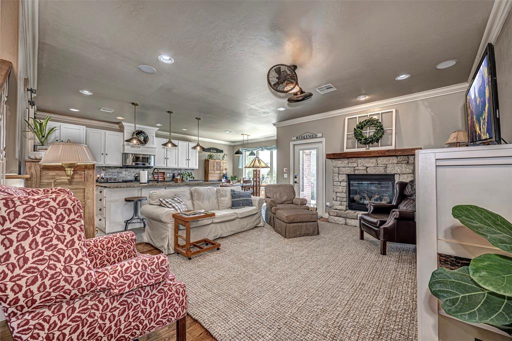 10304 Sunset Lane
