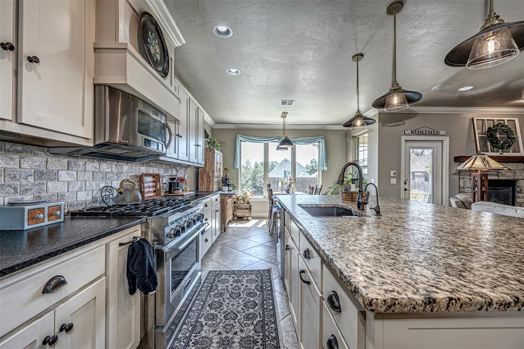 10304 Sunset Lane