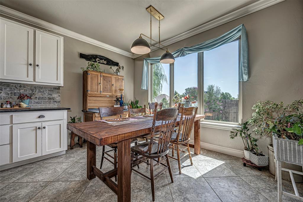 10304 Sunset Lane