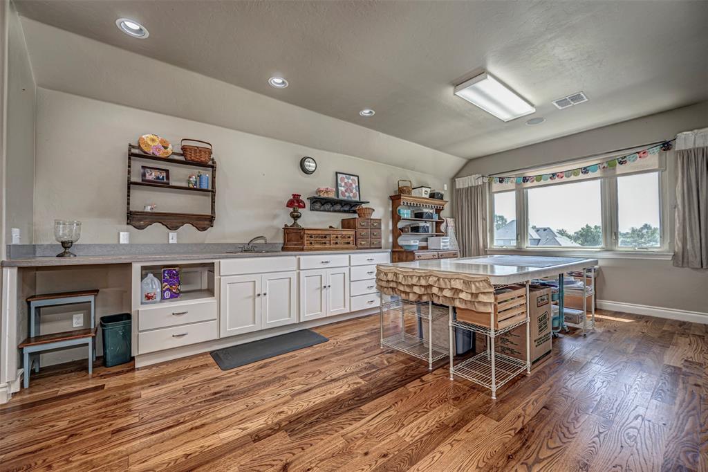 10304 Sunset Lane