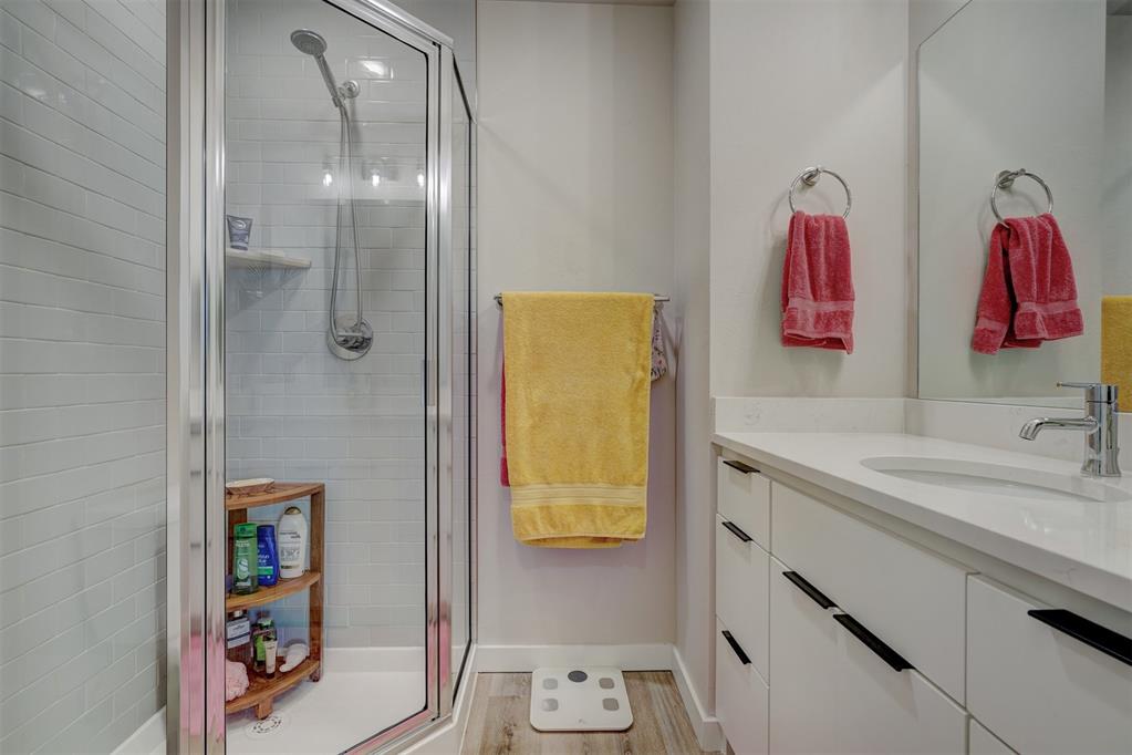 1631 NW 21st Street Unit: 2