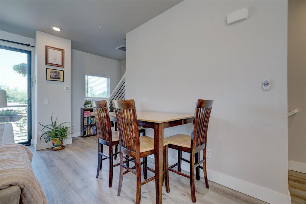 1631 NW 21st Street Unit: 2