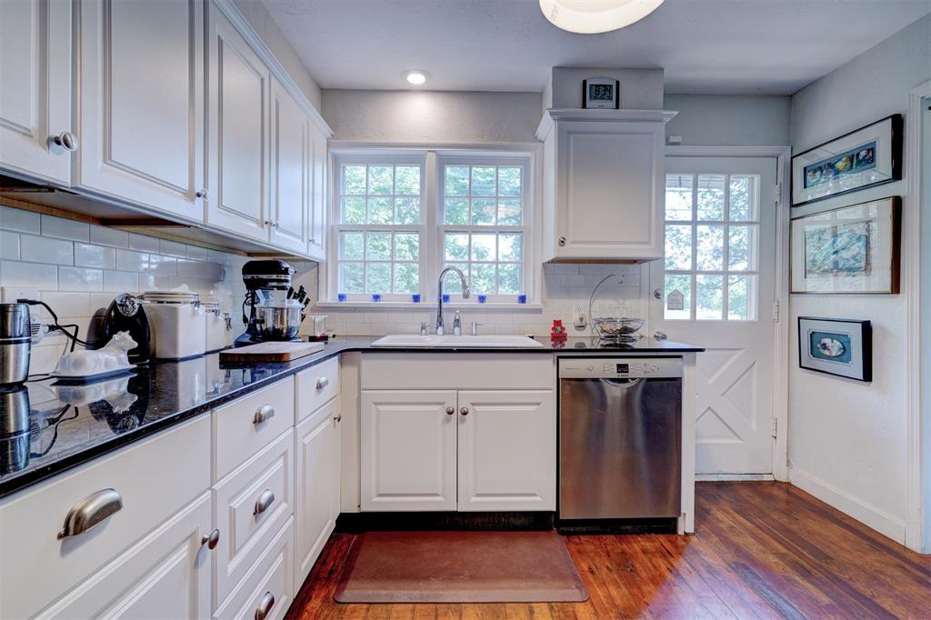 617 NW 37th Street