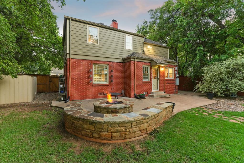 617 NW 37th Street