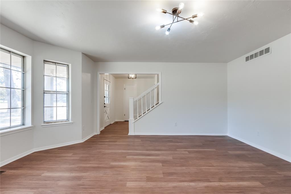 2509 Old Farm Lane