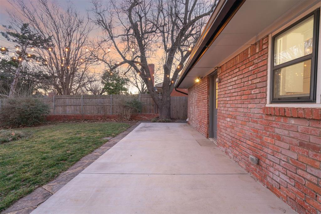 2208 NW 56th Terrace