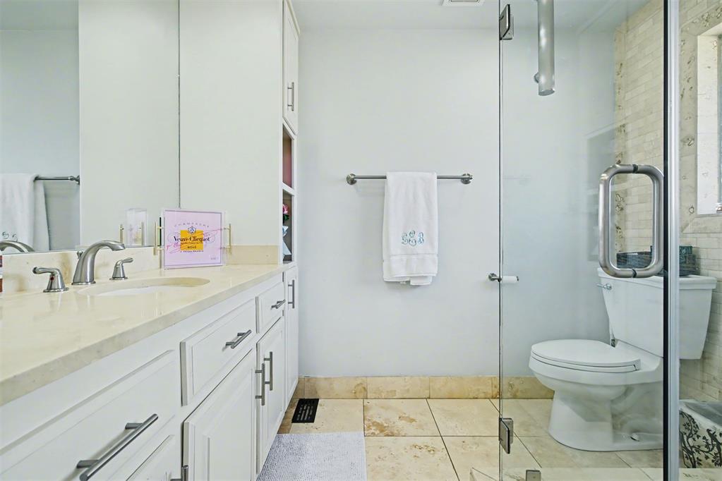 1300 Westchester Drive