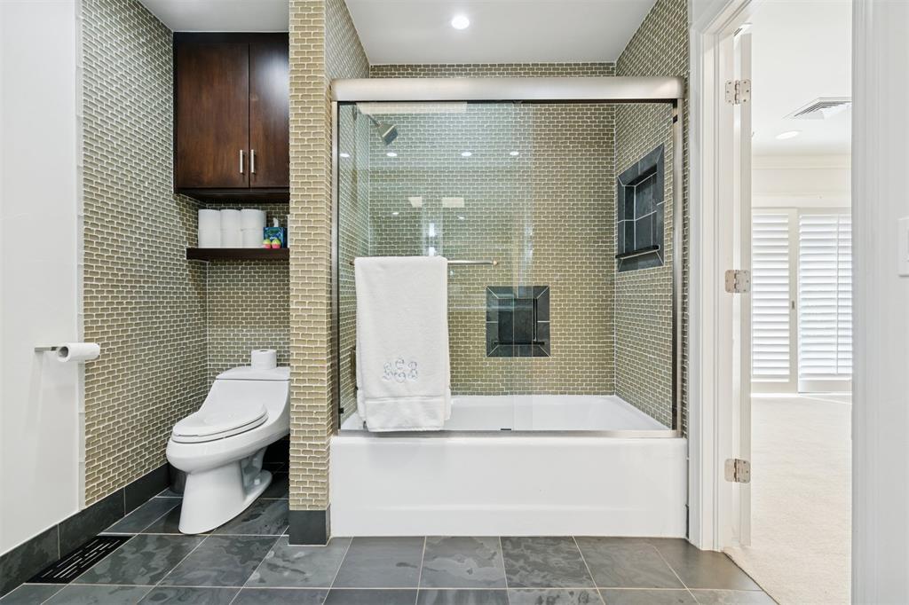 1300 Westchester Drive