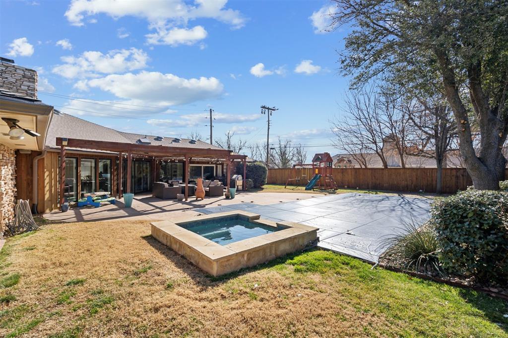 1300 Westchester Drive