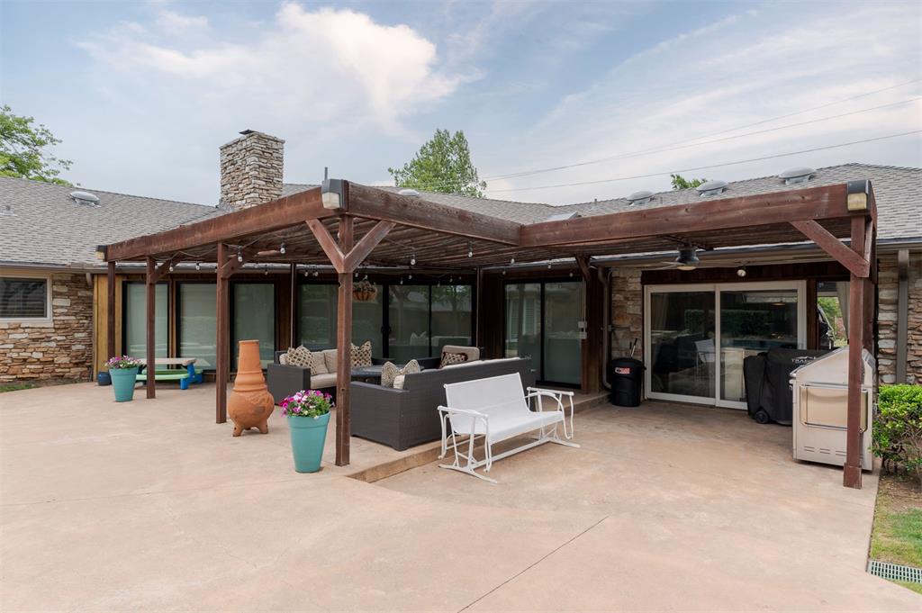 1300 Westchester Drive