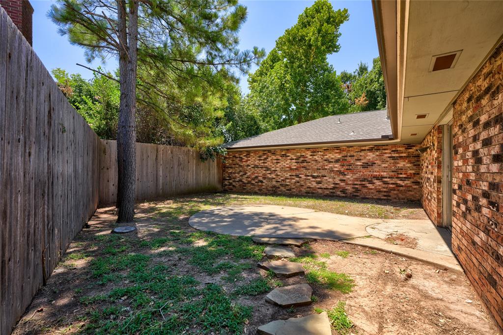 6325 Glenbrook Court