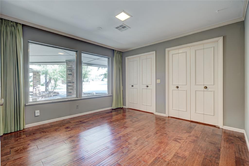 6325 Glenbrook Court