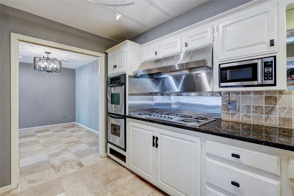 6325 Glenbrook Court
