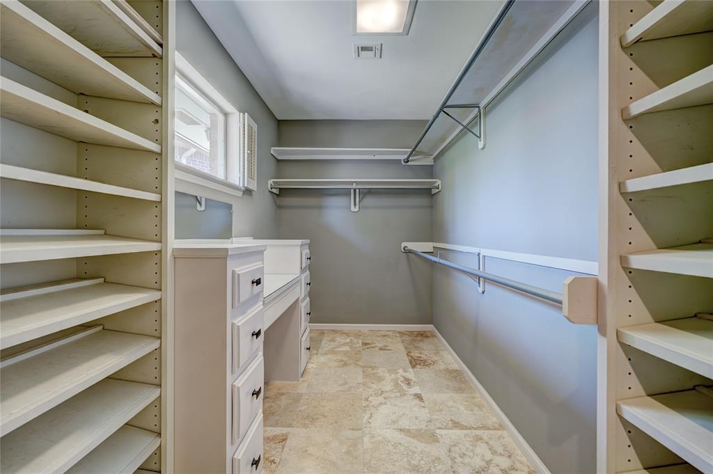 6325 Glenbrook Court