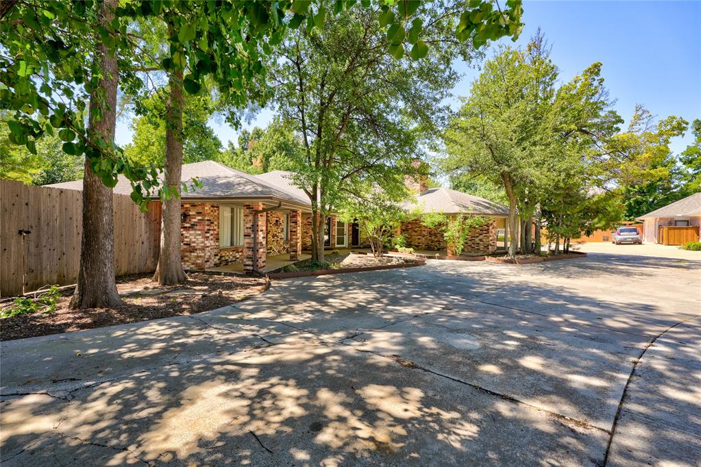 6325 Glenbrook Court