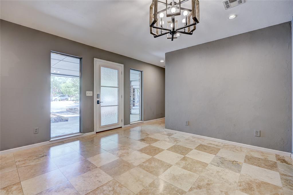 6325 Glenbrook Court