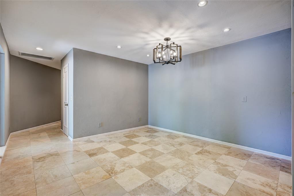 6325 Glenbrook Court