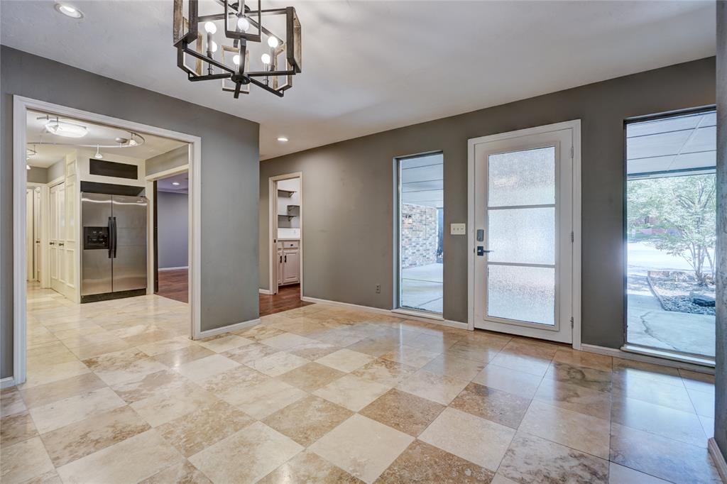 6325 Glenbrook Court