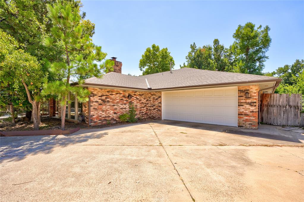 6325 Glenbrook Court