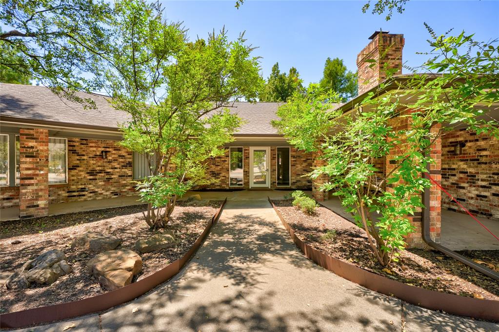 6325 Glenbrook Court