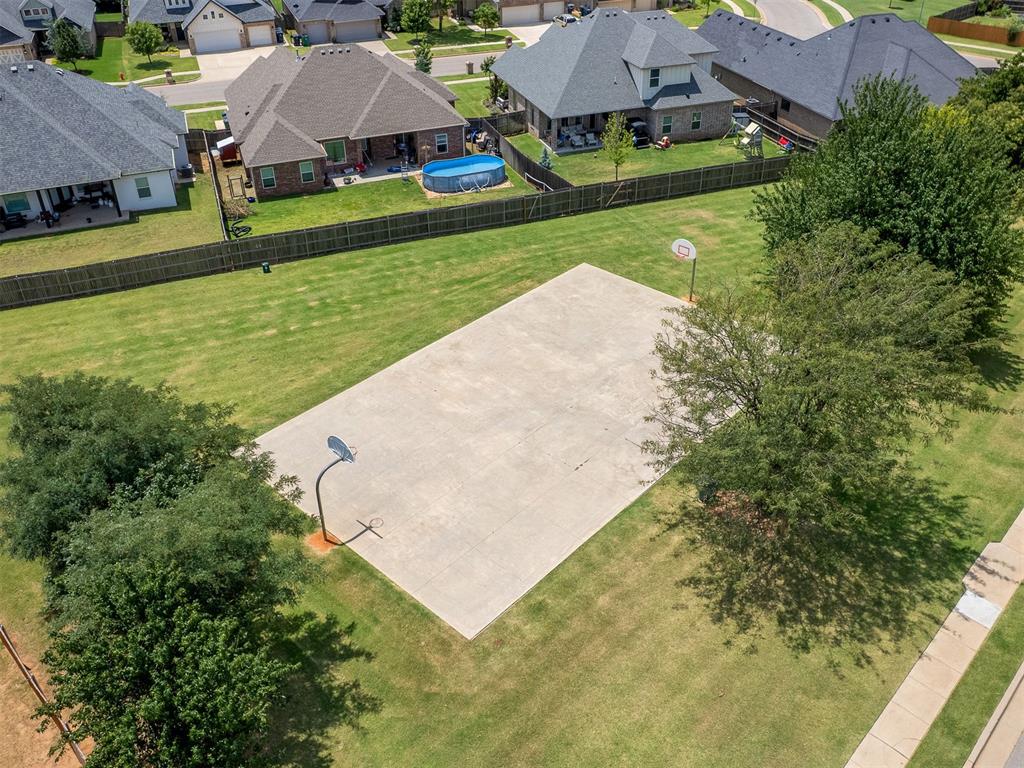 11412 NW 104th Street