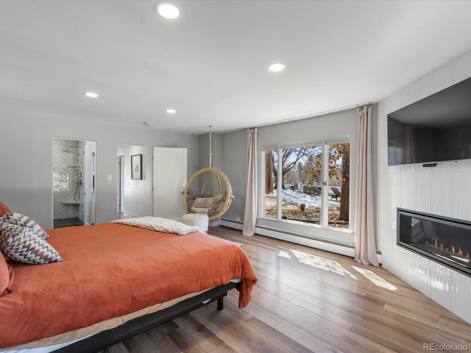 3801 S Albion Street