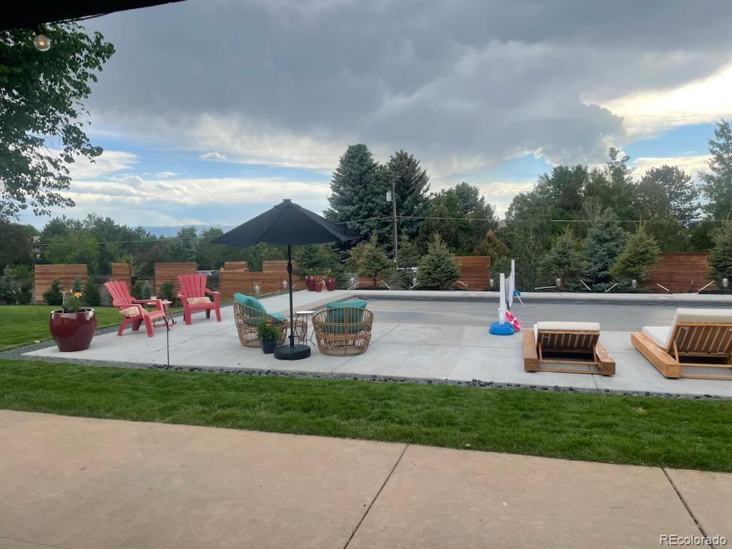 3801 S Albion Street