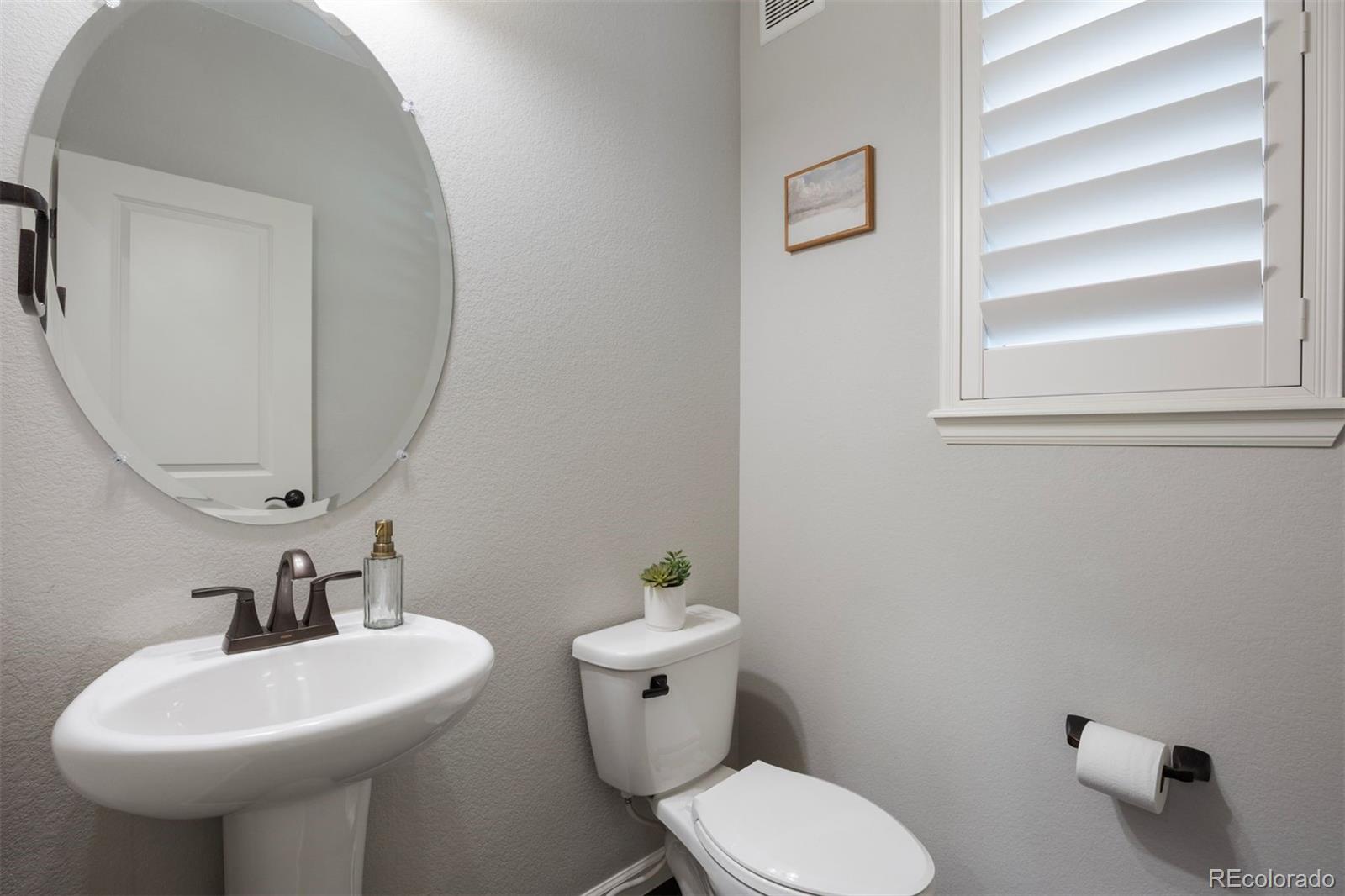 11632 W Quarles Avenue