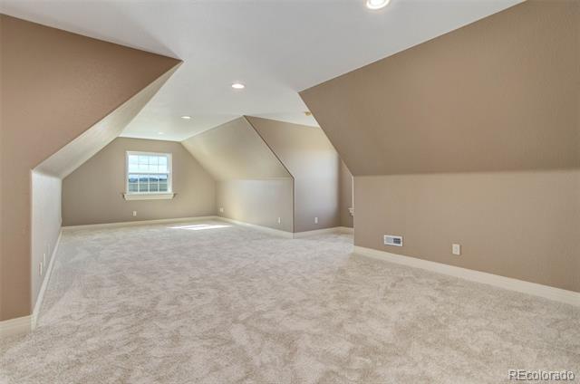 2235 Country Lane