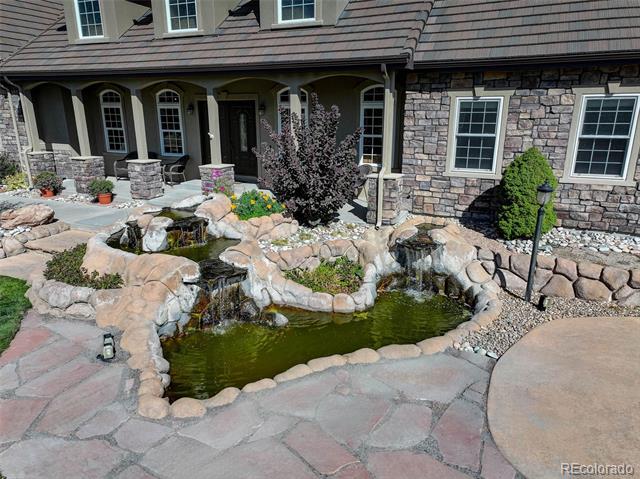 2235 Country Lane