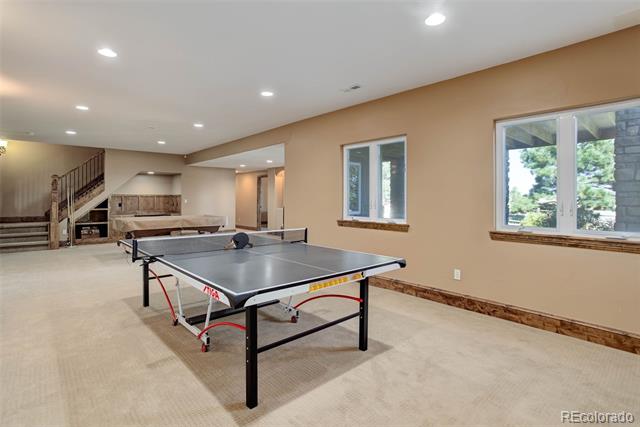 2235 Country Lane
