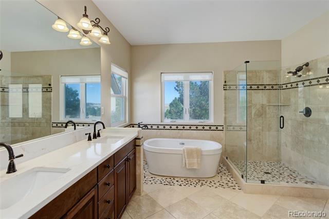 2235 Country Lane