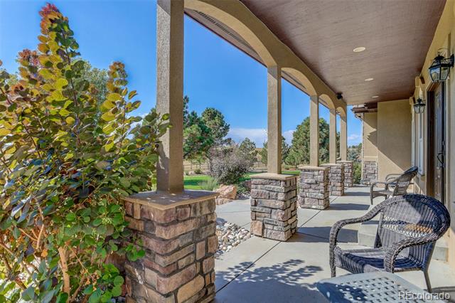 2235 Country Lane