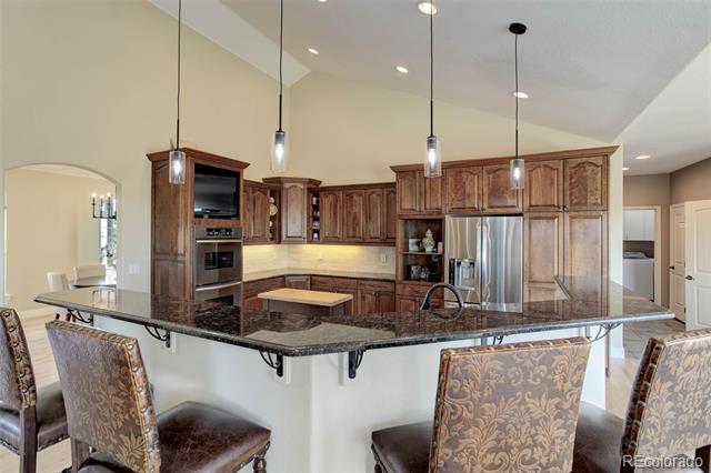 2235 Country Lane