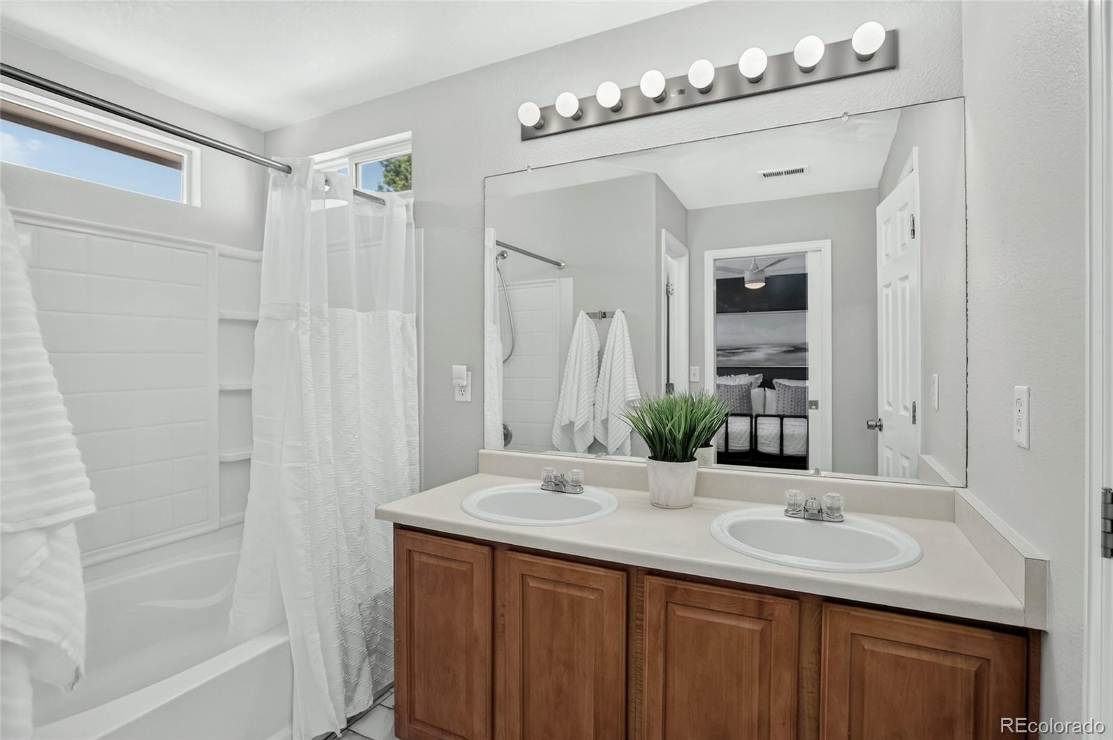 3798 Majestic Trail