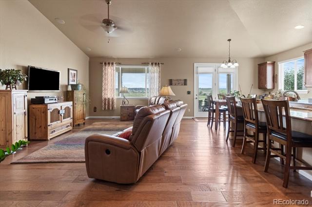 6618 Lynch Lane