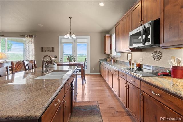 6618 Lynch Lane