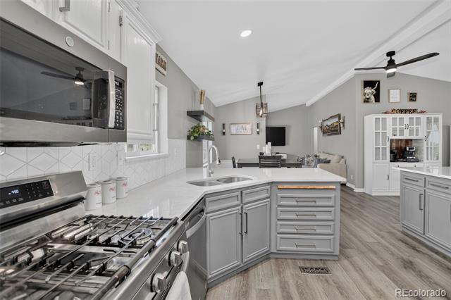 6528 Bow Meadows Drive