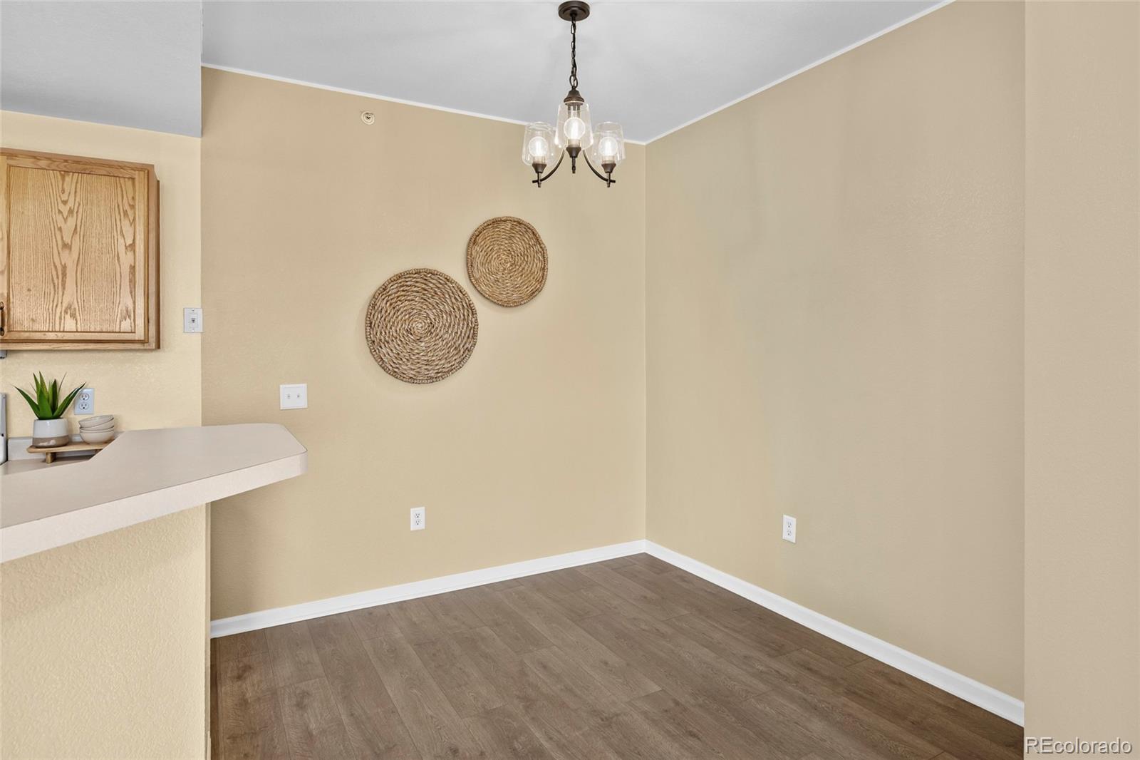 7440 S Blackhawk Street Unit: 4-305