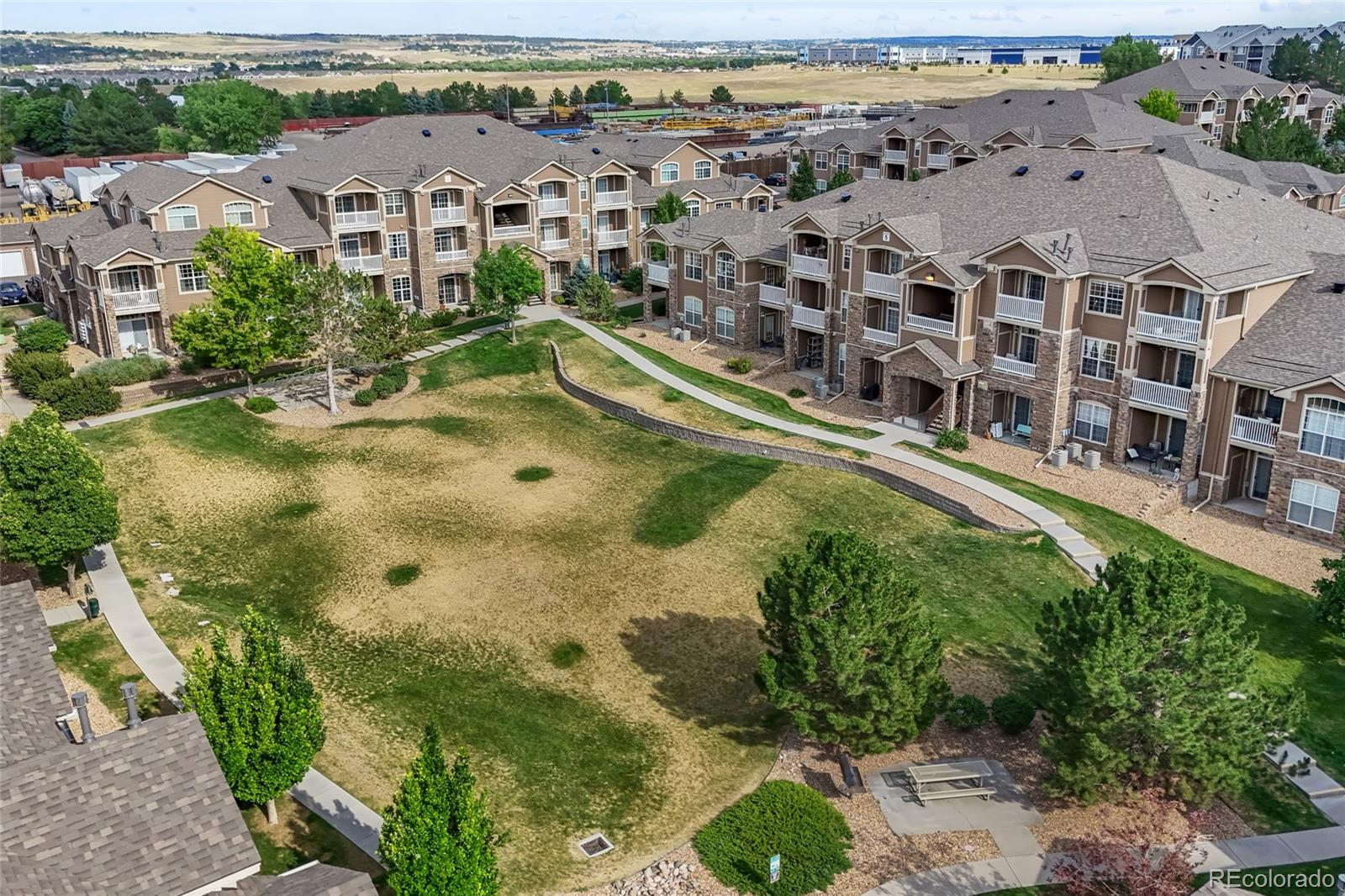 7440 S Blackhawk Street Unit: 4-305